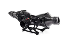 Load image into Gallery viewer, Eventuri Chevrolet Corvette C8 Stingray and E-Ray Coupe / HTC Carbon Intake System (2020+)
