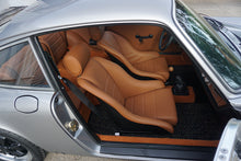 Load image into Gallery viewer, 1972 Porsche 911T 2.7 "Lucky Strike" (Sold)