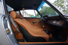 Load image into Gallery viewer, 1972 Porsche 911T 2.7 "Lucky Strike" (Sold)