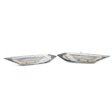 Load image into Gallery viewer, Porsche Cayenne 958 Side Marker Lights
