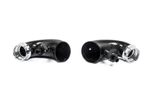 Load image into Gallery viewer, Eventuri F9X X5M / X6M Pre-LCI Carbon Turbo Inlet Set
