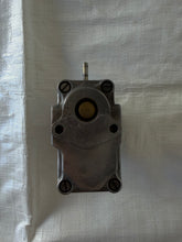 Load image into Gallery viewer, Porsche 911 SC Warm Up Regulator (0438140045)
