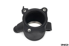 Load image into Gallery viewer, Eventuri Audi C8 RS6 RS7 Hybrid Turbo Inlet Set
