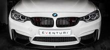 Load image into Gallery viewer, Eventuri BMW F8X M3 / M4 Black Carbon Air Scoop Set
