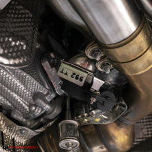 Load image into Gallery viewer, Fabspeed Porsche 992 Twin Turbo / Twin Turbo S Cat-Back Valvetronic Maxflo Exhaust System (2021+)
