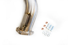 Load image into Gallery viewer, Fabspeed Porsche Cayenne GTS/Turbo link comp. Pipes (2019+)
