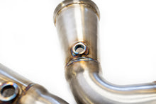 Load image into Gallery viewer, Fabspeed Porsche Cayenne GTS/Turbo link comp. Pipes (2019+)
